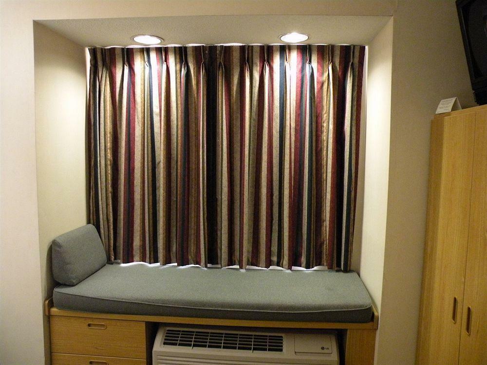 Microtel Inn By Wyndham Raleigh-Durham Airport Моррісвілл Екстер'єр фото